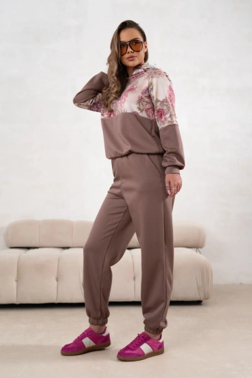 Kobiecy komplet dresowy elegancki wiskozowy bluza w kwiaty 821148