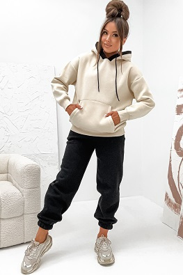 Elegancki komplet dresowy ocieplany VE102 czarny