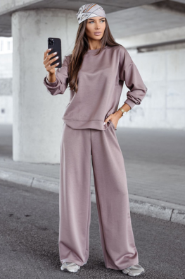 Damski dres z wiskozy bluza wkładana przez głowę + szerokie spodnie 821111 - cappuccino
