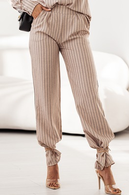 Eleganckie spodnie damskie typu szwedy 8254B - beżowy